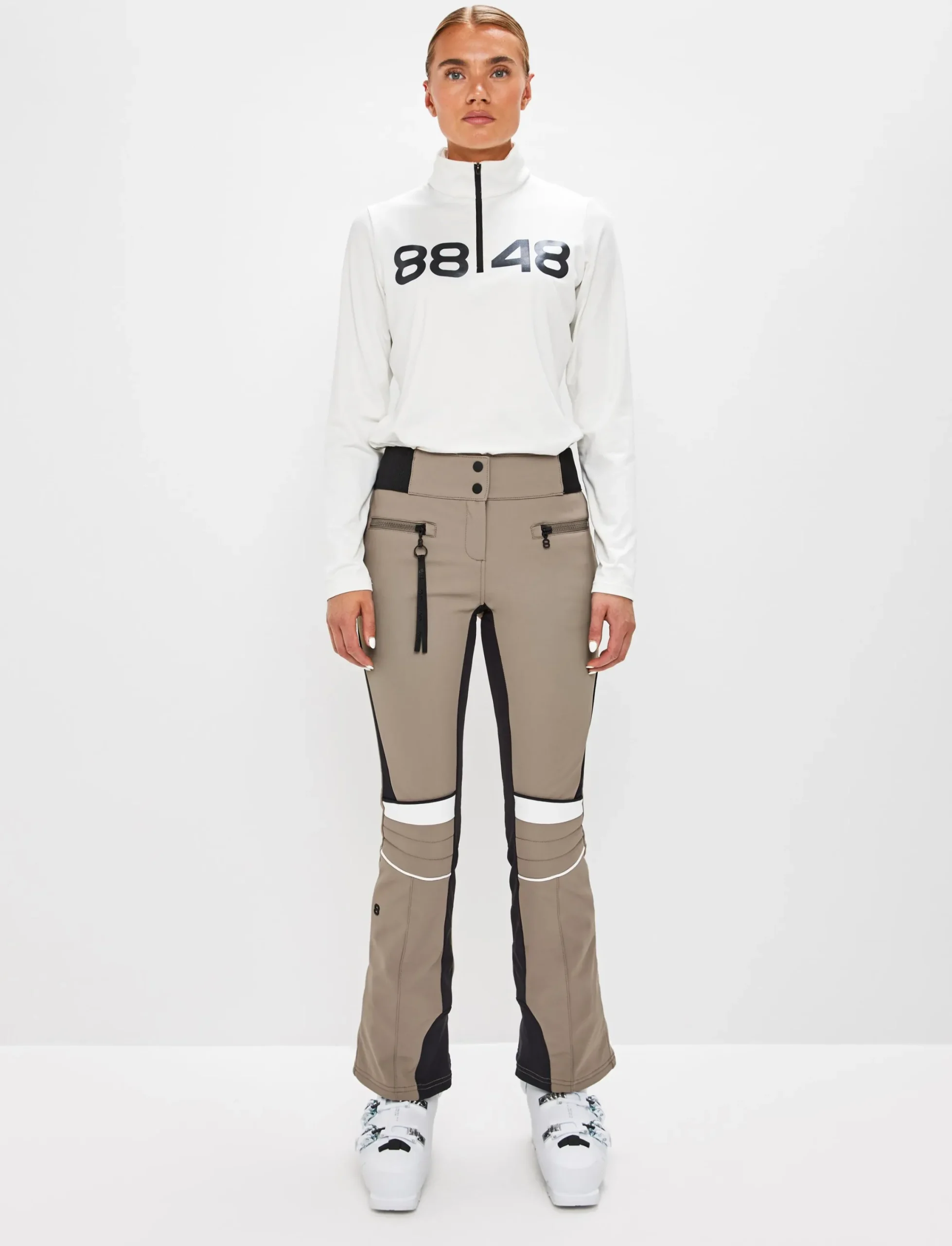 8848 Altitude Klader|Adela W Pant - Fallen Rock