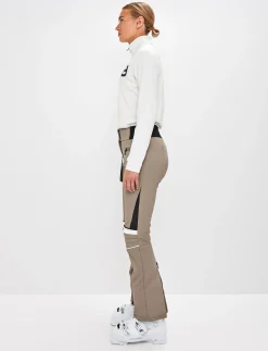 8848 Altitude Klader|Adela W Pant - Fallen Rock
