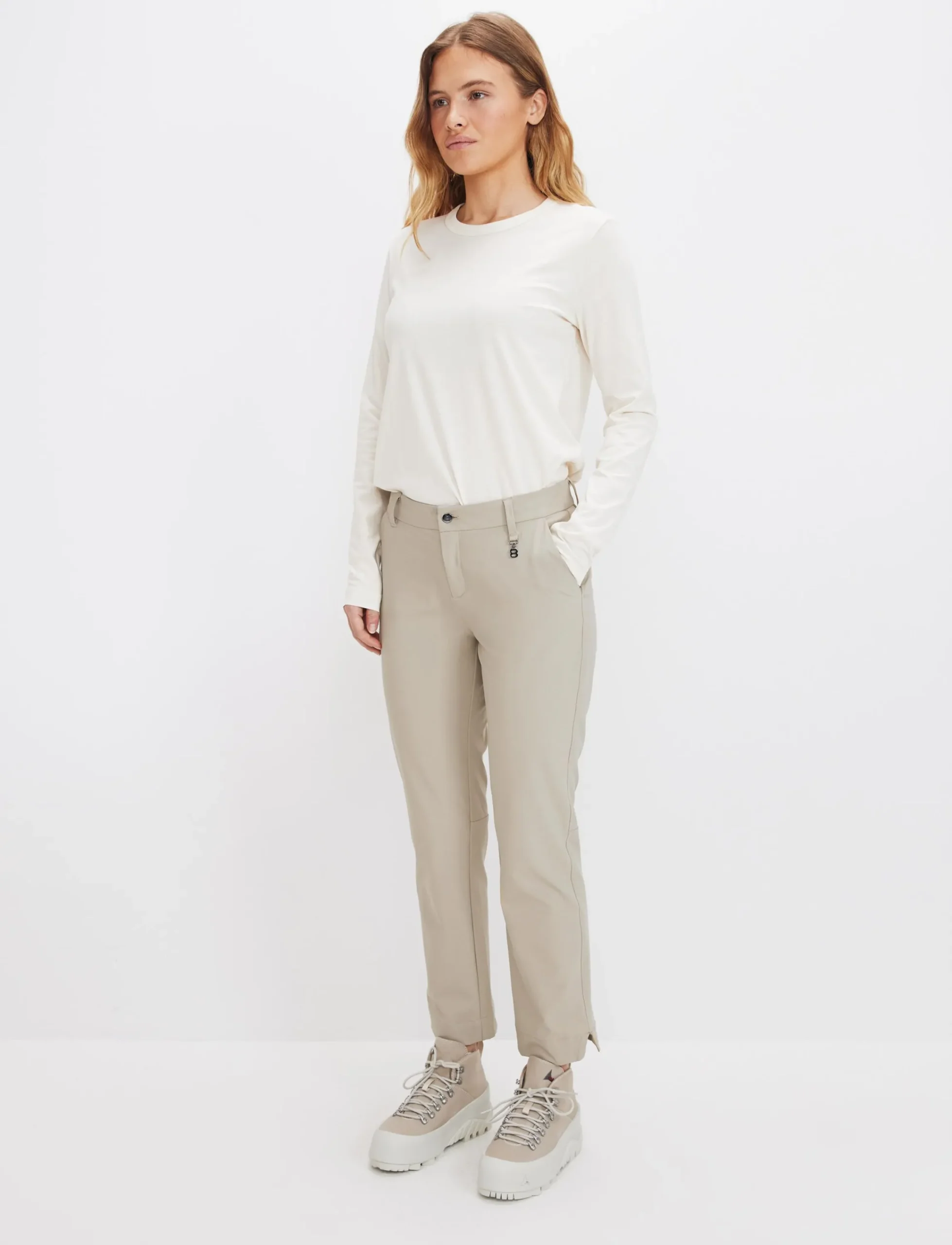 8848 Altitude Klader|Juliette W Tech Pant - Lt Beige